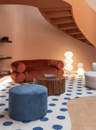 3 combinações de cores improváveis que estão em alta na decoração