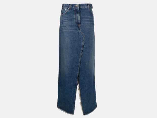 Como usar saia jeans? 5 ideias que vão fazer você querer tirar a sua do armário saia jeans 21out26 Darkpark