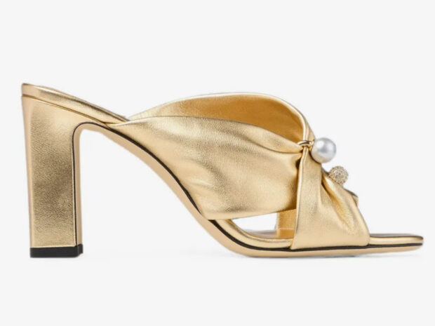 As 10 sandálias para festa de casamento mais elegantes desta primavera sandalias para festa de casamento 28out26 Jimmy Choo