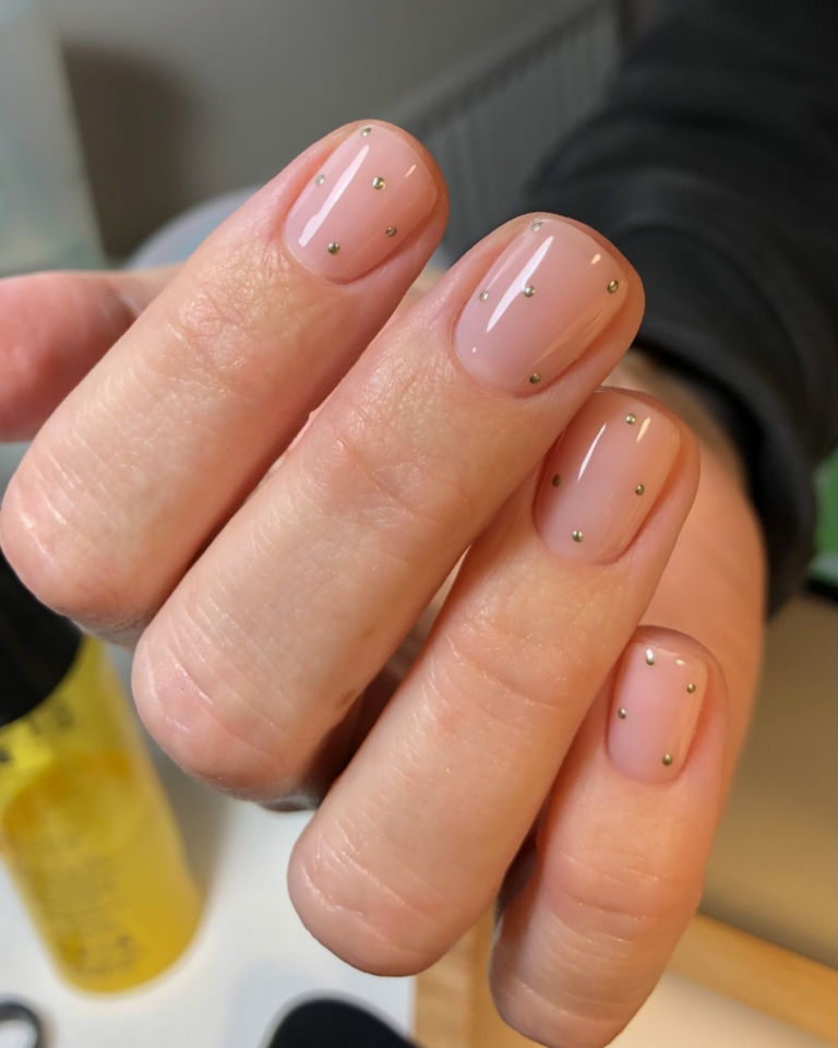 7 inspirações de unhas para madrinhas de casamento unhas para madrinhas de casamento (4)